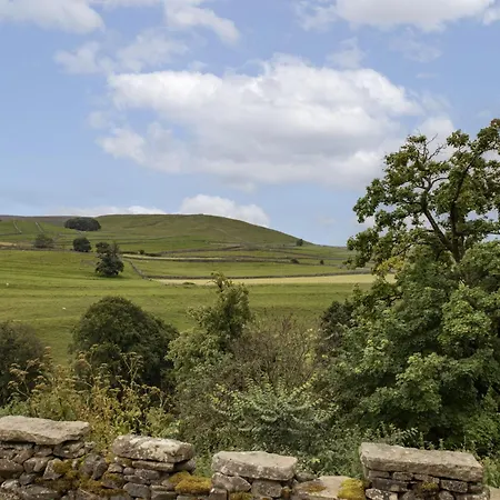 Lythe Barn Дом отдыха